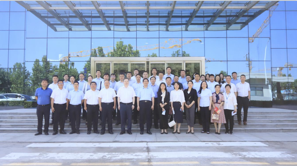 银企携手 同谋开展丨河南农投集团牵头召开28圈乳业集团银企对接相同会