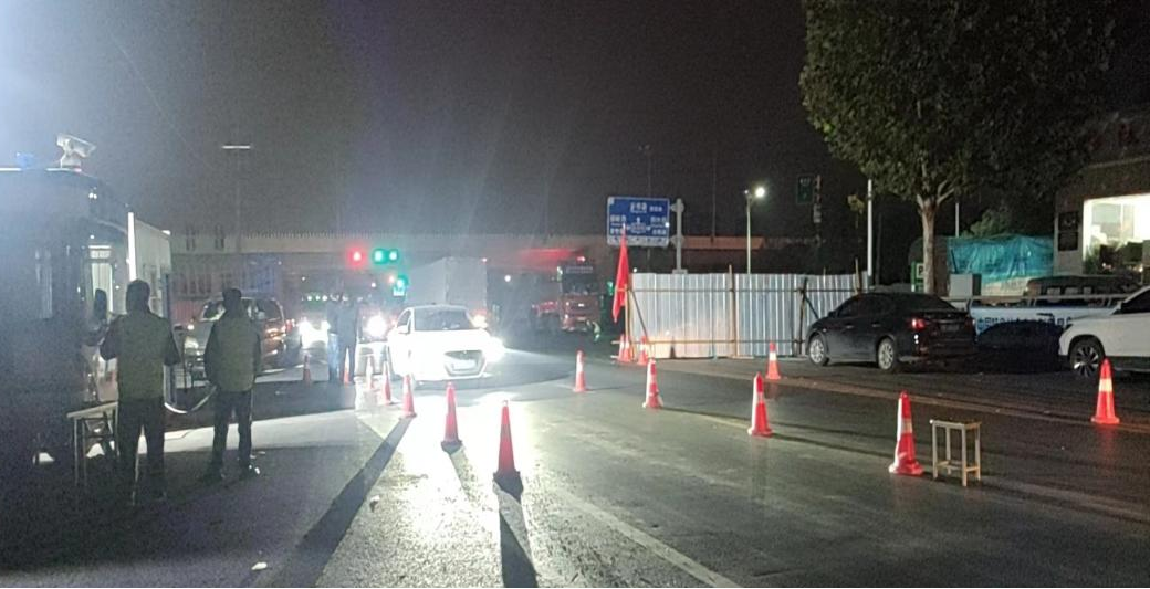 @全体28圈人：：请珍惜你的岗位，，请善待我们配合的“花花！！！！！！