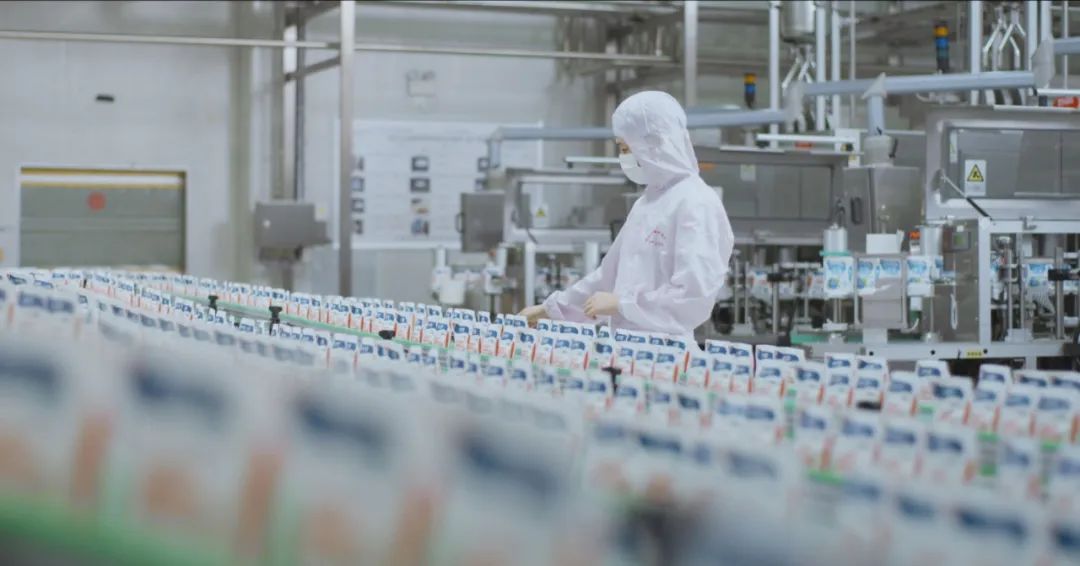 佳木斯市招商考察团莅临花花？？疾熳