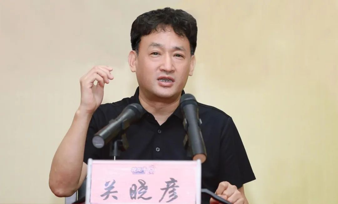 鼓足劲头·再创绚烂 | 28圈乳业集团召开经销商座谈会