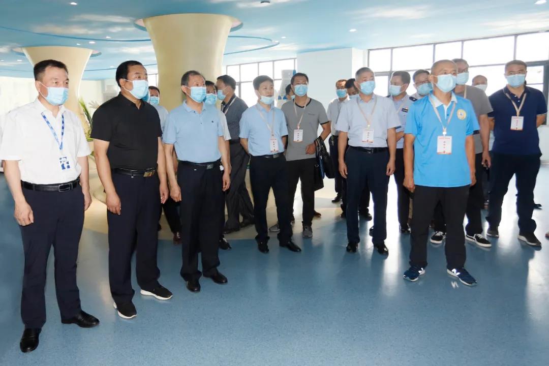 郑州市清静生产双重预防系统建设现场观摩会在28圈乳业集团郑州分公司召开