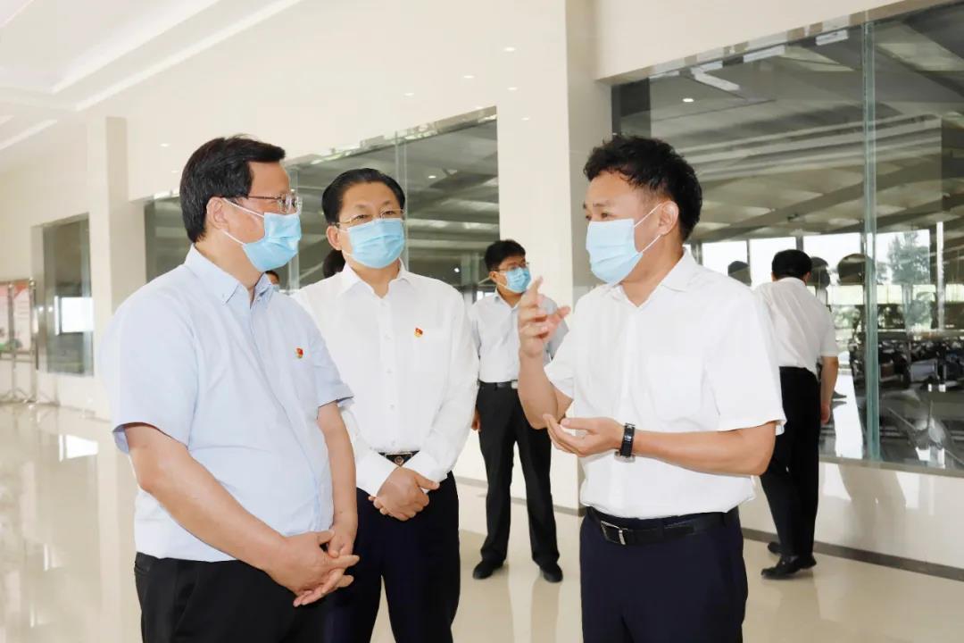 快讯 | 河南省委常委、省纪委书记、省监委主任任正晓莅临28圈乳业集团新蔡瑞亚牧场调研