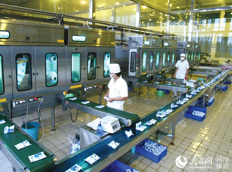 河南第一瓶消毒牛奶：：从“奢侈品”到日常饮品