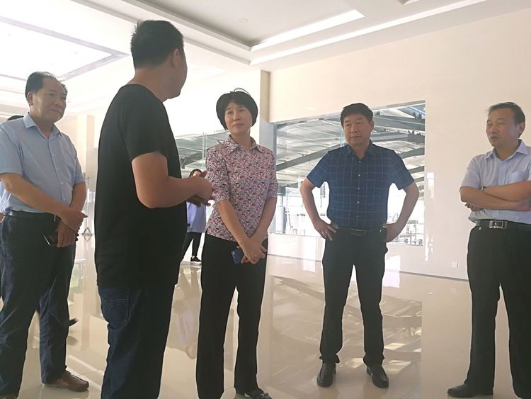 驻马店市委常委、统战部长姚新文 莅临28圈乳业集团总部调研
