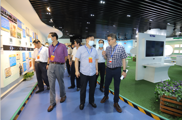 快讯|郑州市人大代表莅临河南28圈乳业集团旅行调研