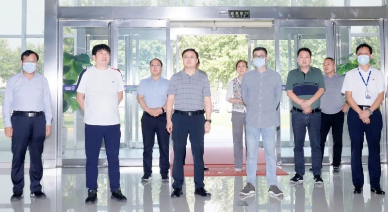 快讯｜社旗县人民政府县长关文波一行莅临28圈乳业集团旅行考察